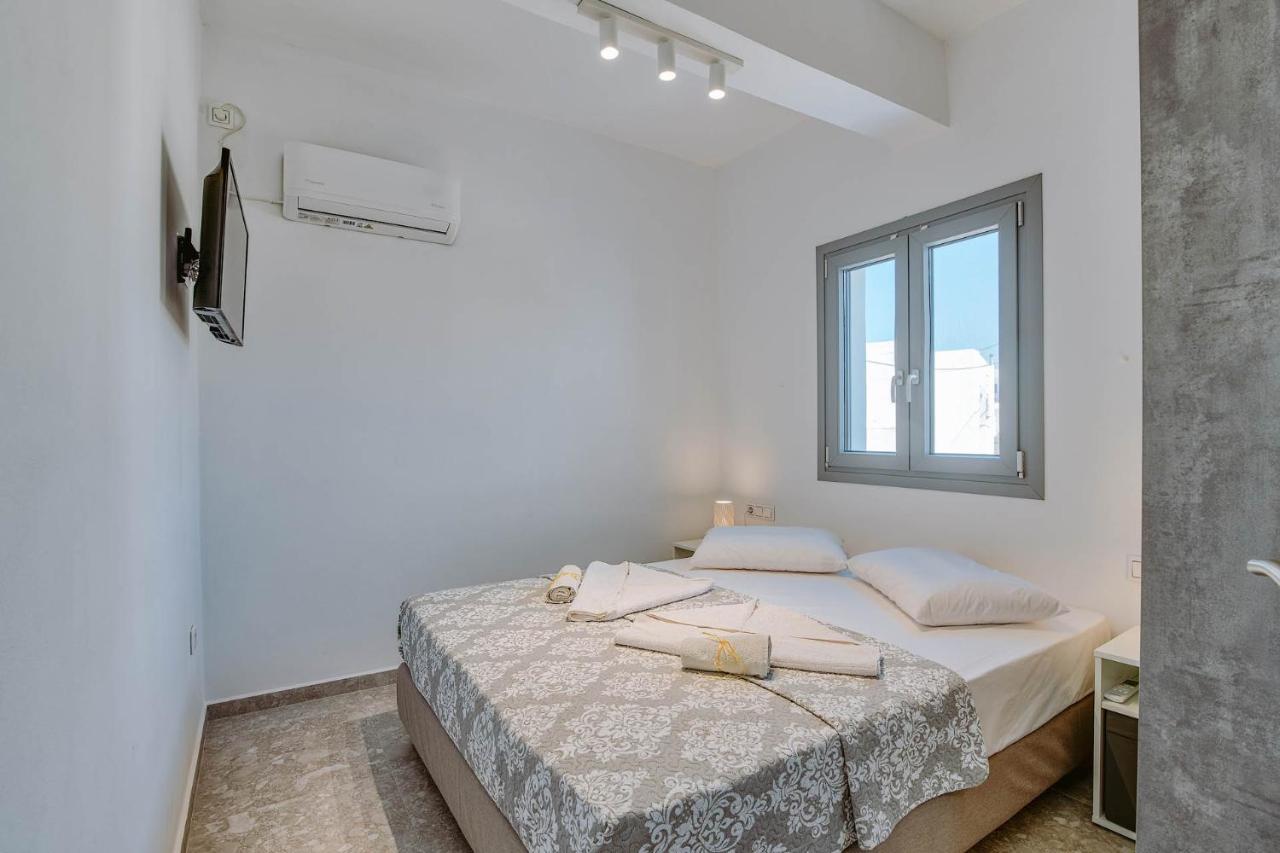House Antíparos